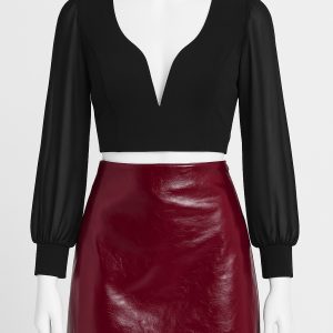 Mini-Leather-Skirt-Bordeaux-FrontView