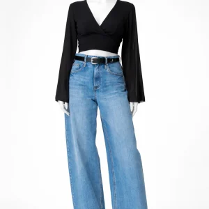 Crop_Top_Strengthen_Touli_Black_Mannequin_Front